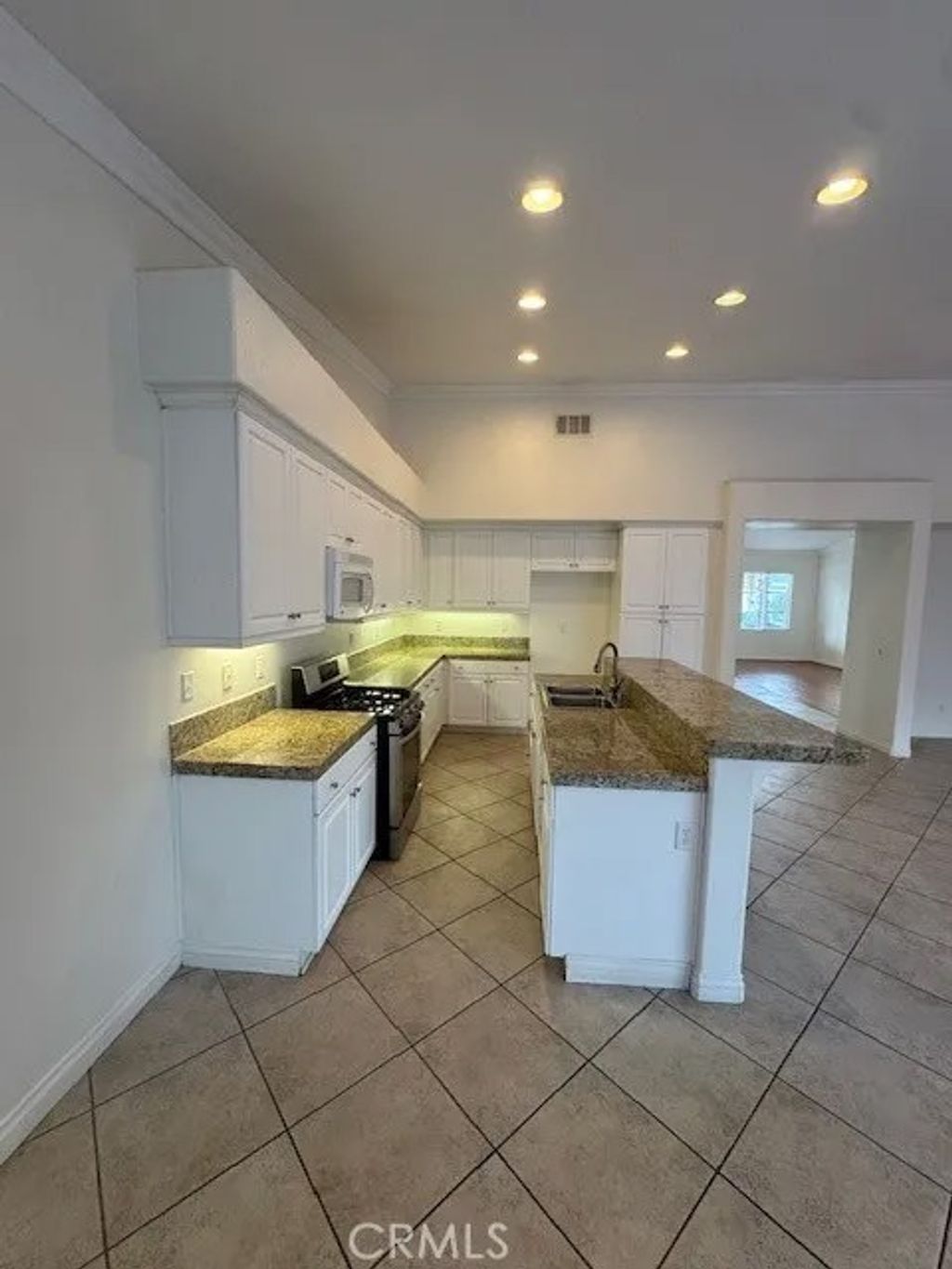 Photo of 1055 Sundew Way, San Jacinto, CA 92582 (MLS # SW26033550)