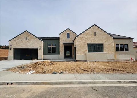 Photo of 11900 Red Hawk Lane, Porter Ranch, CA 91326 (MLS # SR25278333)