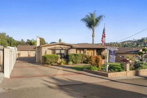 3555 FRISBIE ST Bonita CA 91902