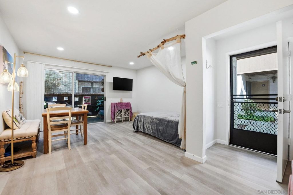 Photo of 8019 Caminito De Pizza #B, San Diego, CA 92108 (MLS # 260004322)