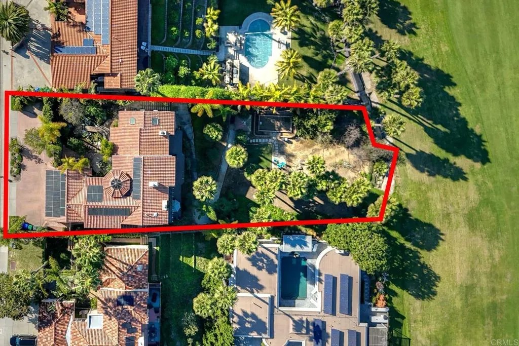 2524 La Costa Avenue