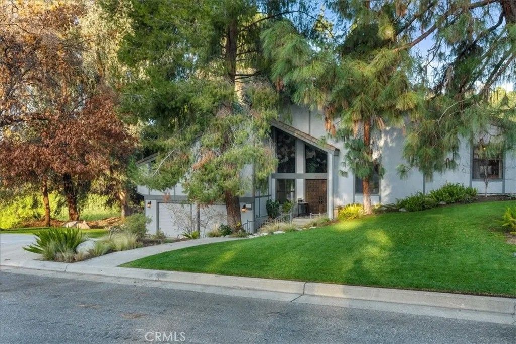 Photo of 12430 Cattle King Dr, Bakersfield, CA 93306 (MLS # PI26009232)