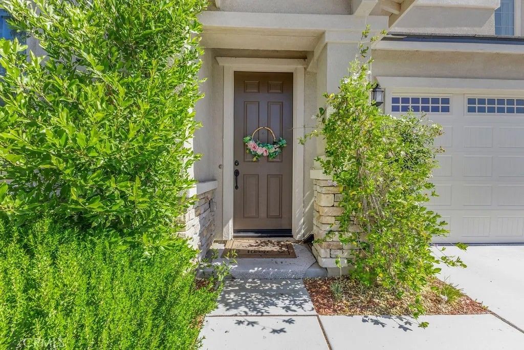 Photo of 30536 Astoria Lane, Murrieta, CA 92563 (MLS # SW25114298)