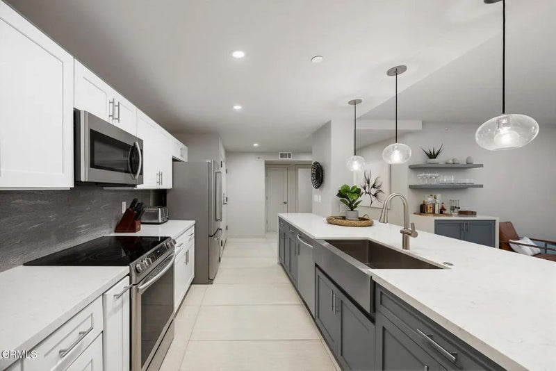 343 Pioneer Drive 101