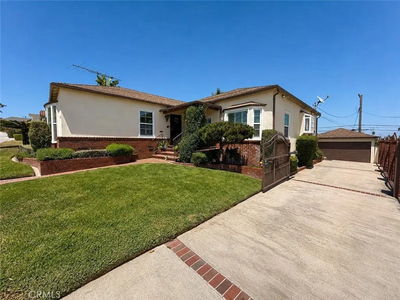 5138 Southridge