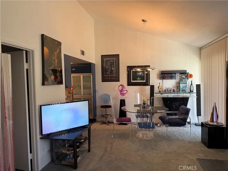 351 N Hermosa Drive 3A2