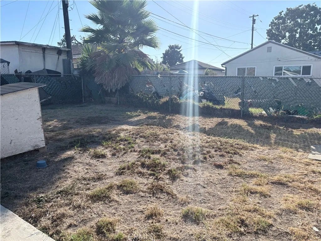 14119 S Zamora