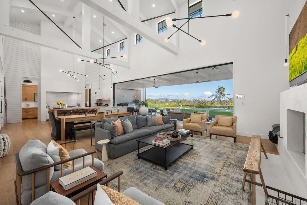 Photo of 15550 El Camino Real, Rancho Santa Fe, CA 92067 (MLS # 250045281)