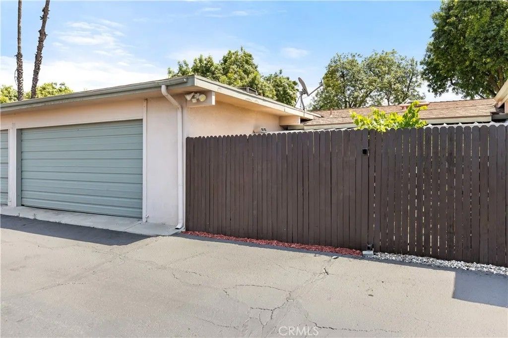 Photo of 621 S Palm Avenue #E, Hemet, CA 92543 (MLS # IG26100407)
