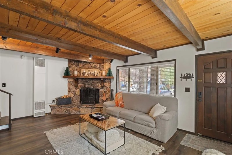 2060 7th Lane