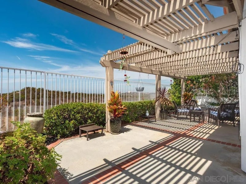 4133 Arcadia Way