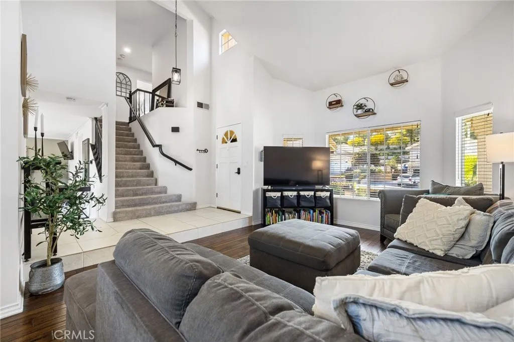 27606 Moonlight Place