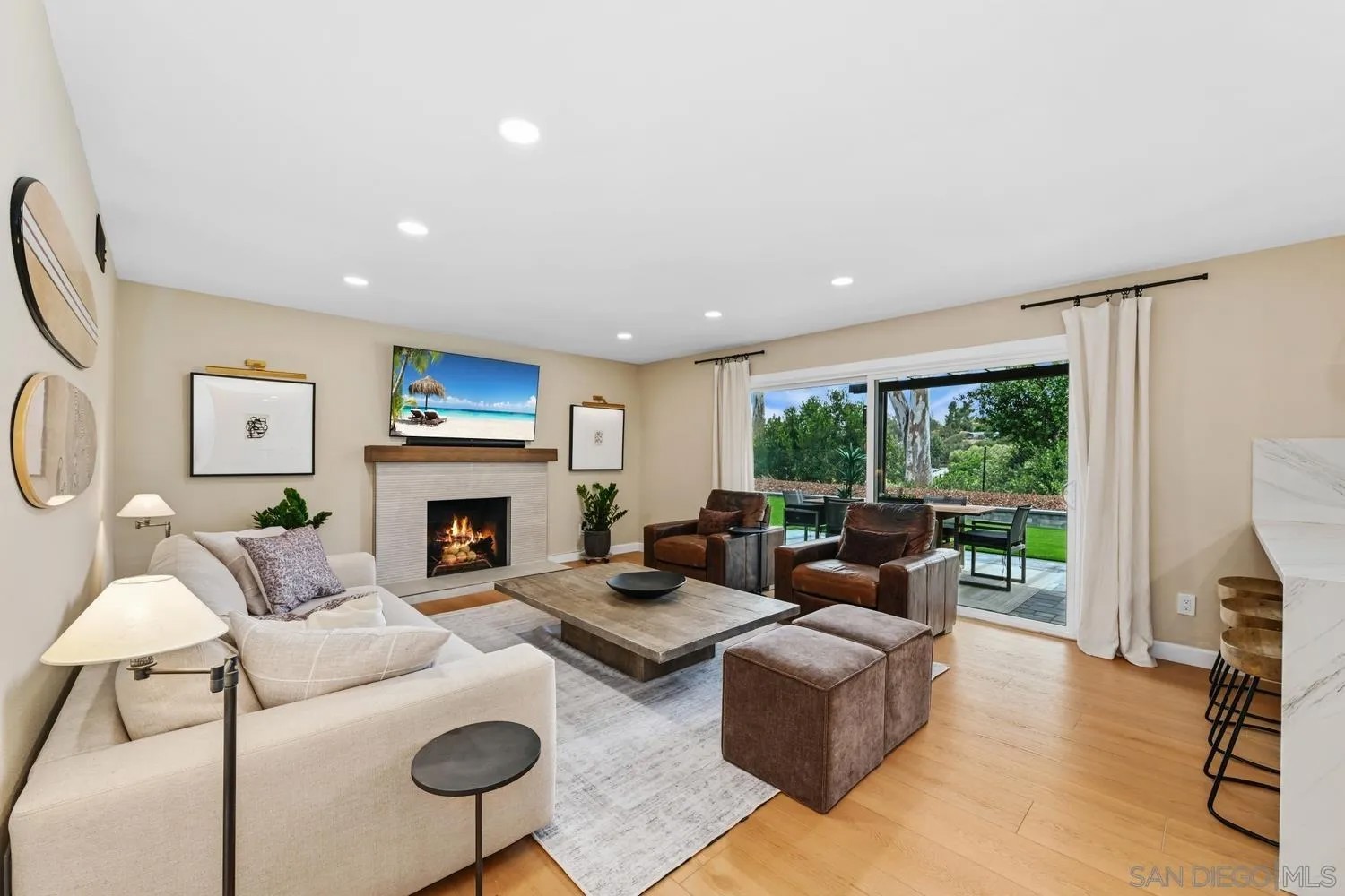 1225 Fallbrook