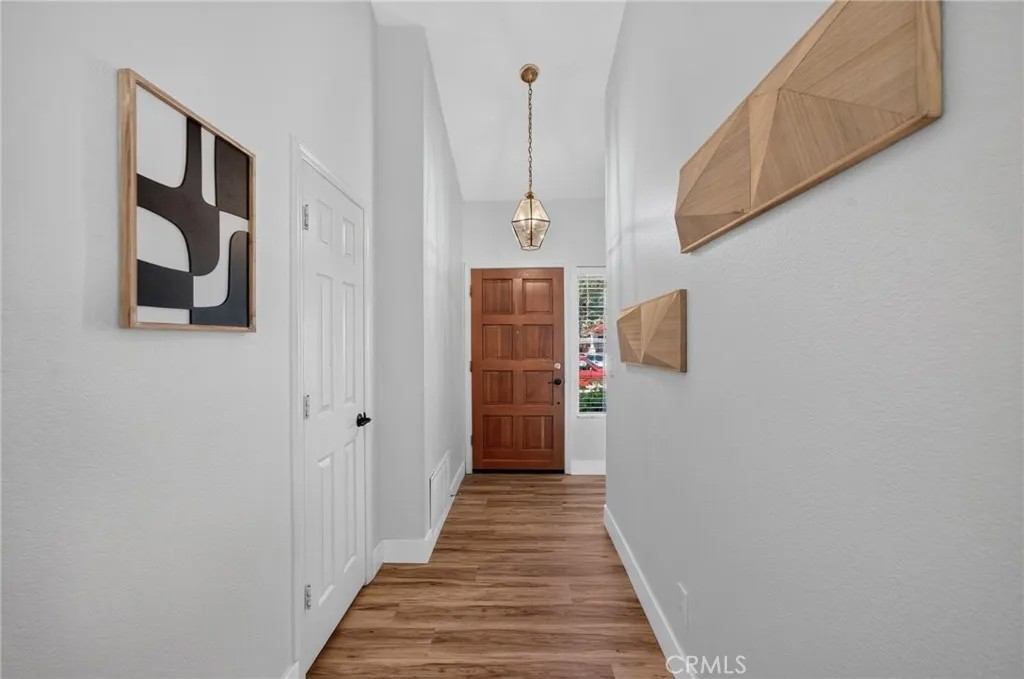 24593 New Haven