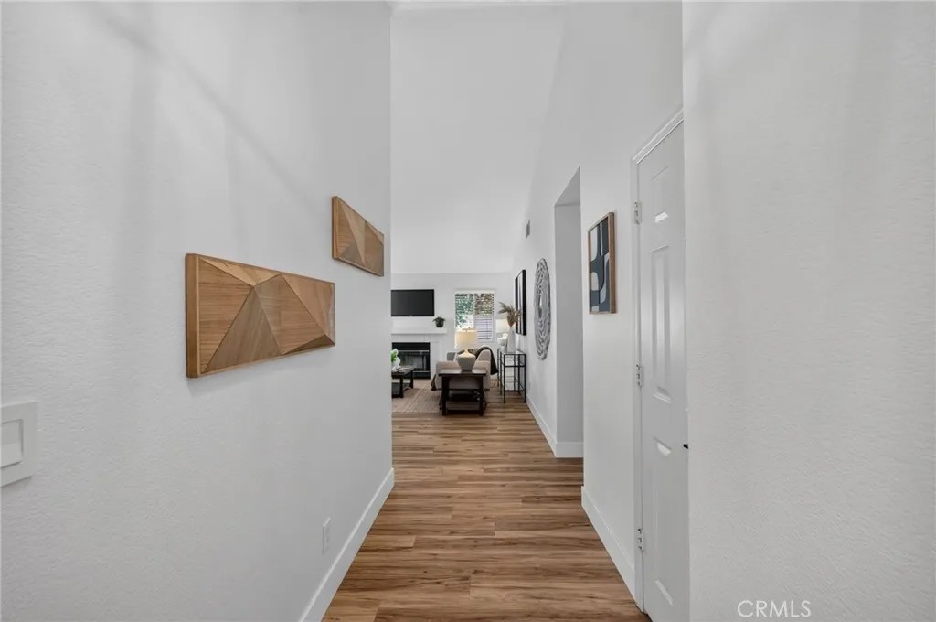24593 New Haven