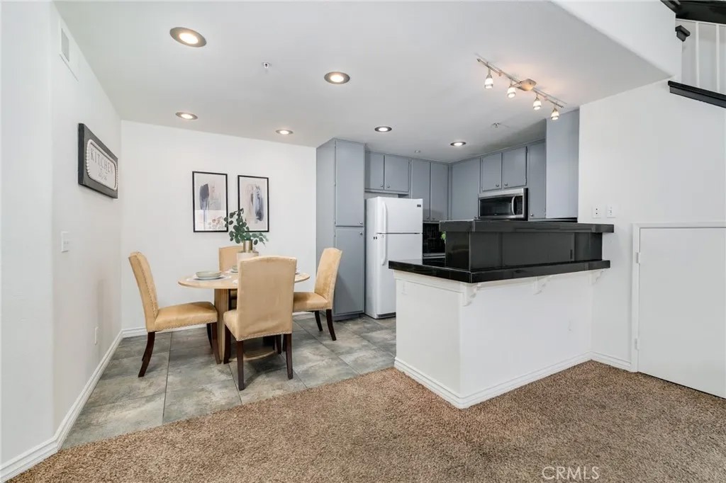 13133 Le Parc 706