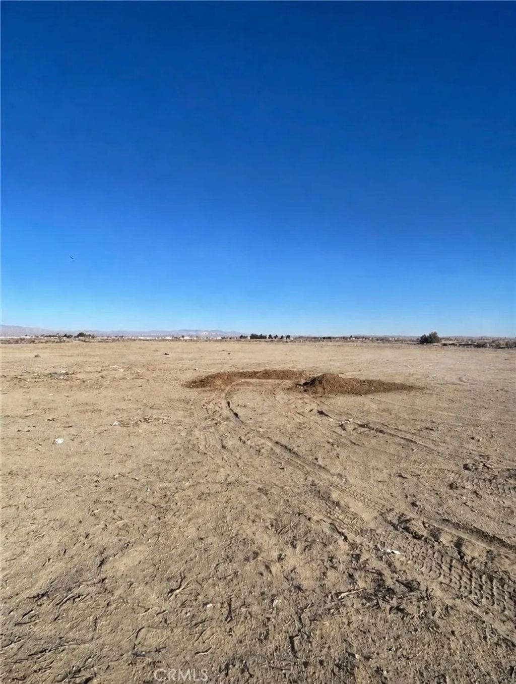 Photo of 0 Avenue H VIC 5 ste, Lancaster, CA 93535 (MLS # SR26108569)
