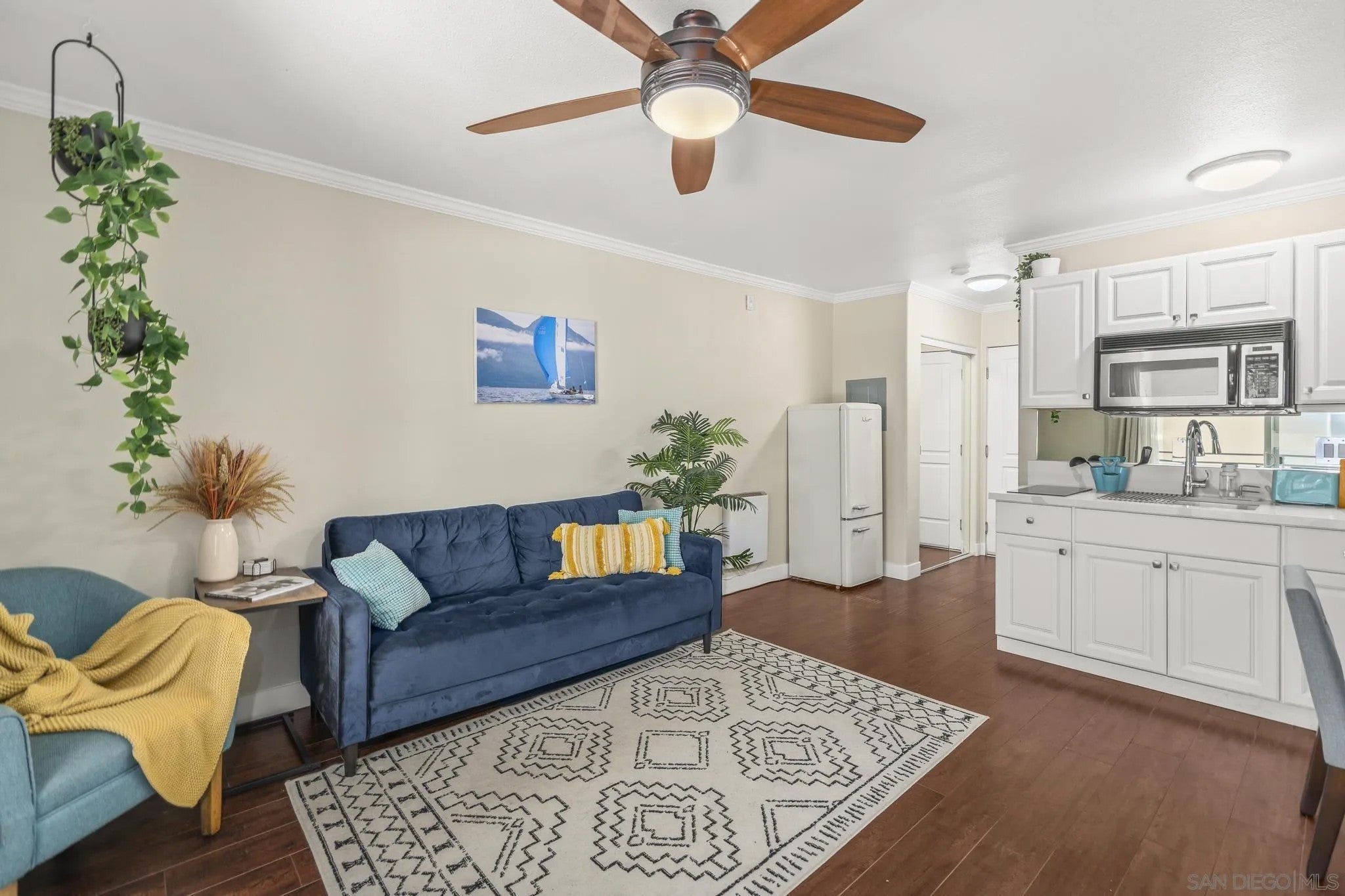 1021 Scott St 103