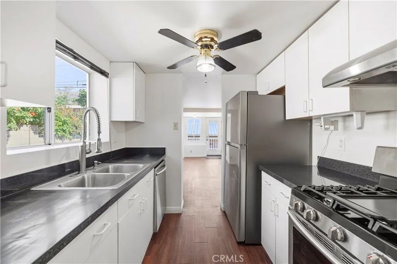 3732 Encino