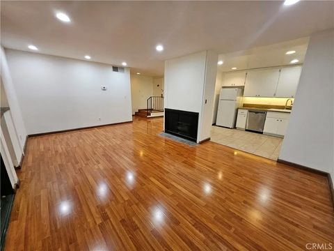 Photo of 65 N Allen Avenue #220, Pasadena, CA 91106 (MLS # WS25247024) Photo of 65 N Allen Avenue #220, Pasadena, CA 91106 (MLS # WS25247024)
