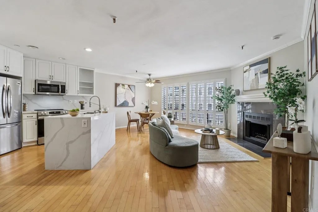 1640 10th Avenue 407