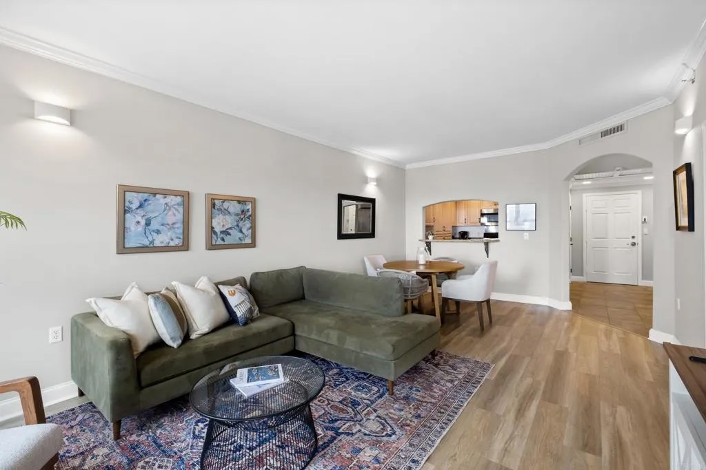 3890 Nobel Drive 1505