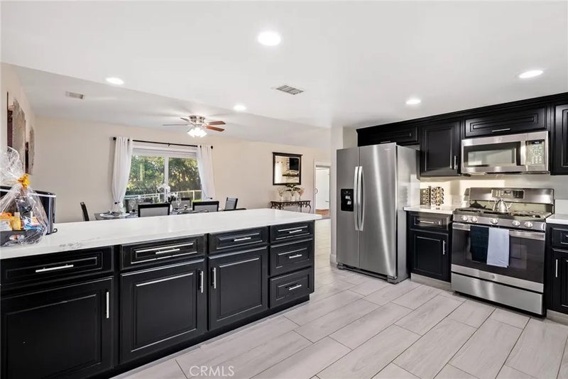 1020 San Ramon