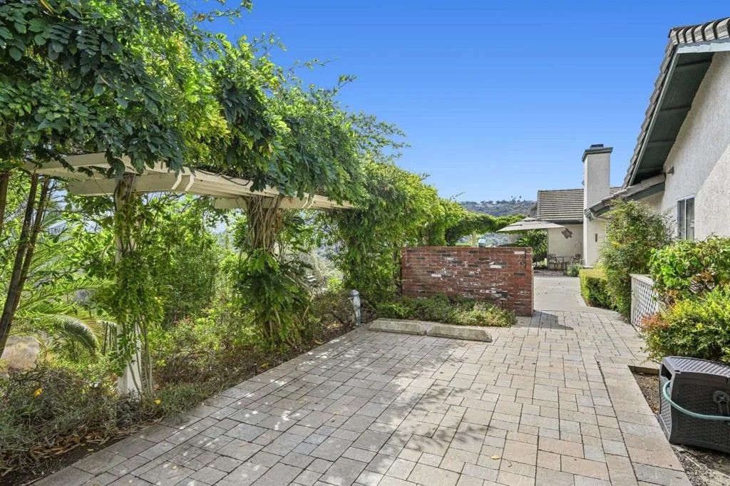 Photo of 4447 Palomar Drive, Fallbrook, CA 92028 (MLS # NDP2509098)