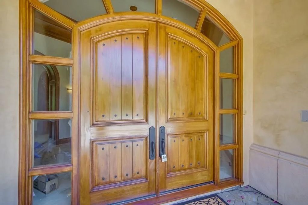 Photo of 14175 Biscayne Pl, Poway, CA 92064 (MLS # 260005337)