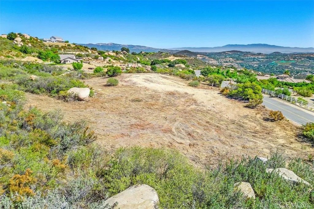 Photo of 0 Hacienda Dr, Murrieta, CA 92562 (MLS # SW24168929)