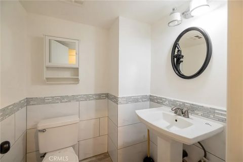 Tiny photo for 2411 Deodar St, Santa Ana, CA 92705 (MLS # DW25241316)