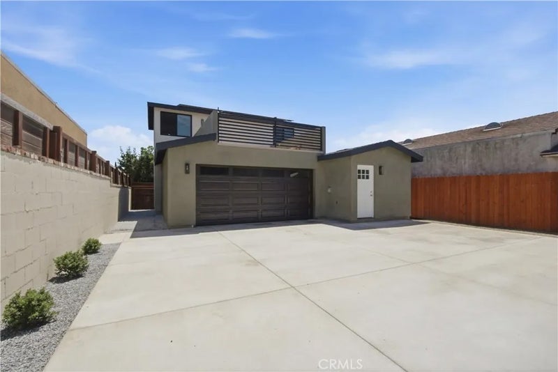 1558 W 214th Street