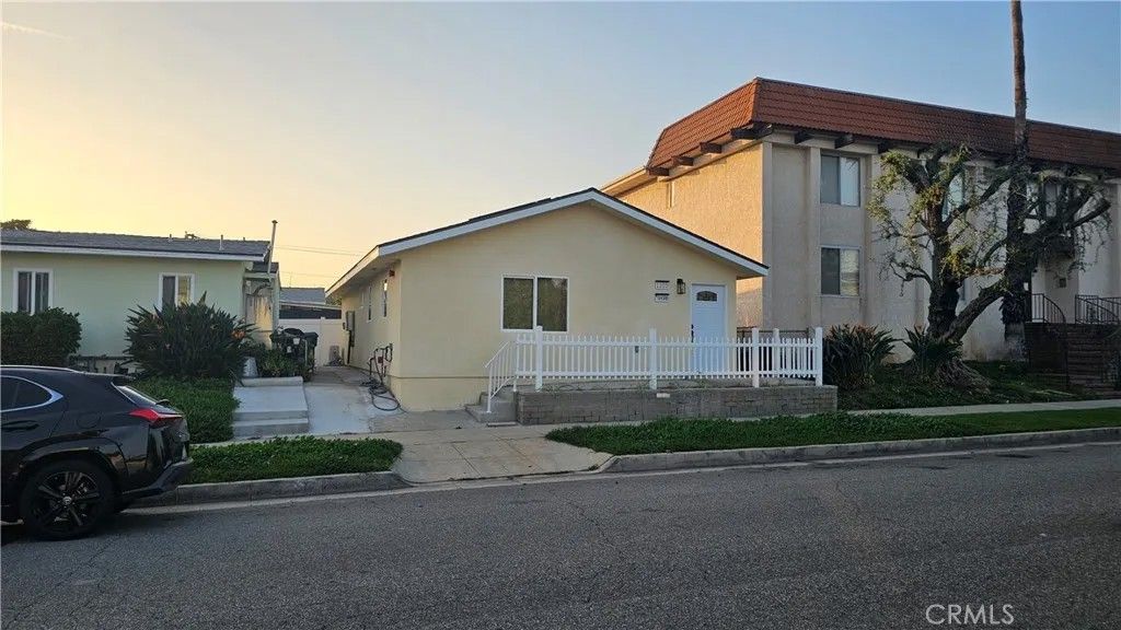 Photo of 1203 shorb, Alhambra, CA 91803 (MLS # TR26012018)