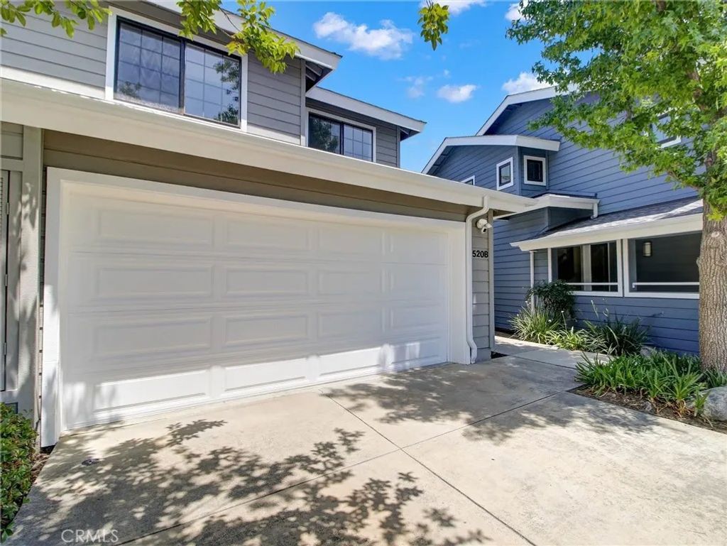 Photo of 1520 Creekside Court #B, Pasadena, CA 91107 (MLS # PF26081368)