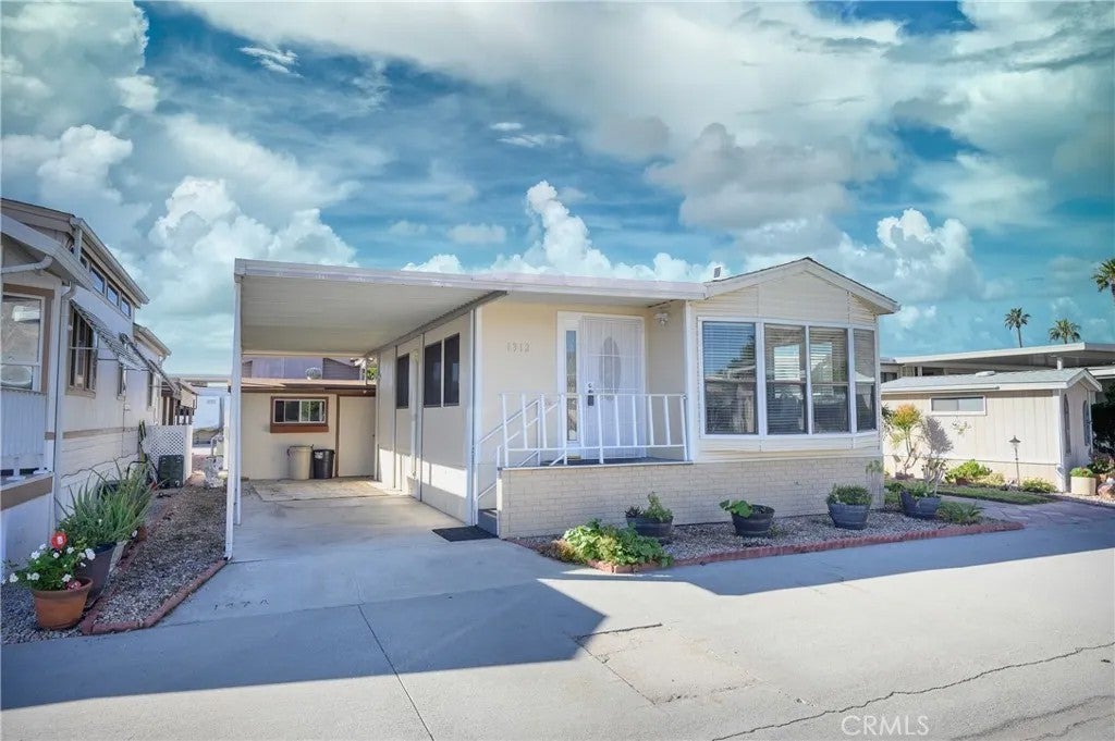Photo of 1312 Discovery Drive, San Jacinto, CA 92583 (MLS # SW26215543)