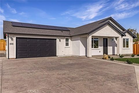 Photo of 621 Castle Drive, Paradise, CA 95969 (MLS # PA25251832)