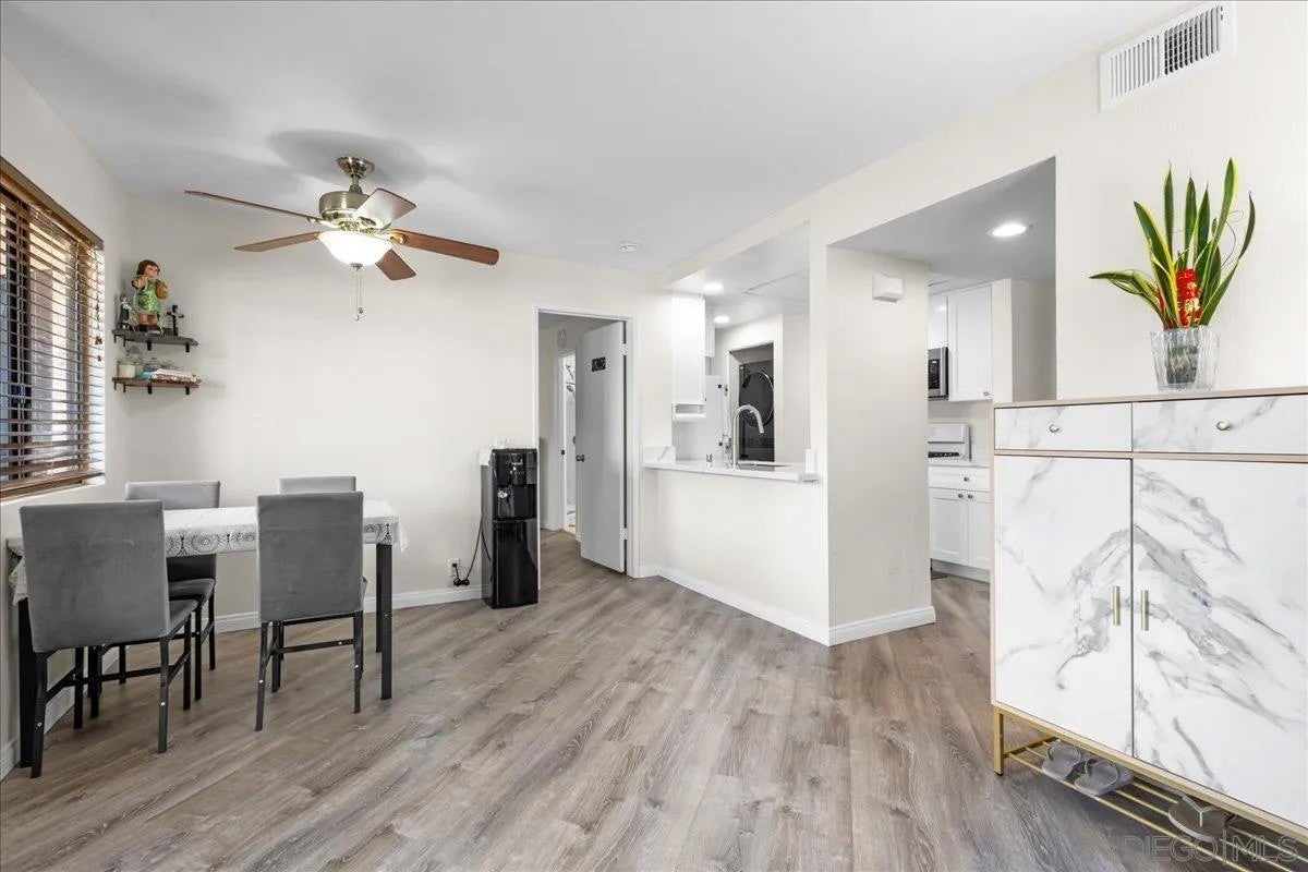 2916 Elm Tree Court