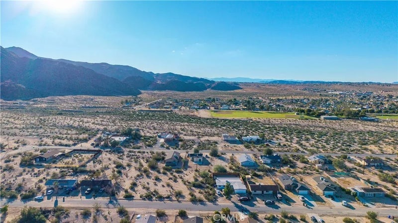 7022 49 Palms