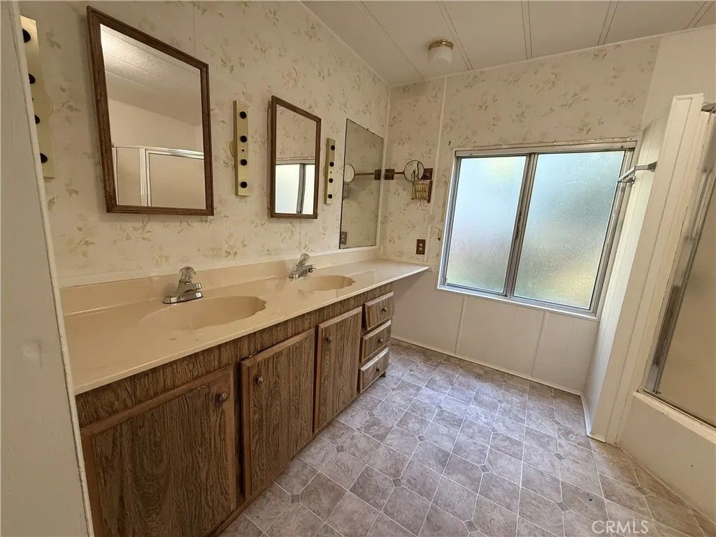 Photo of 14378 Bethany Cir, Magalia, CA 95954 (MLS # SN26054169)