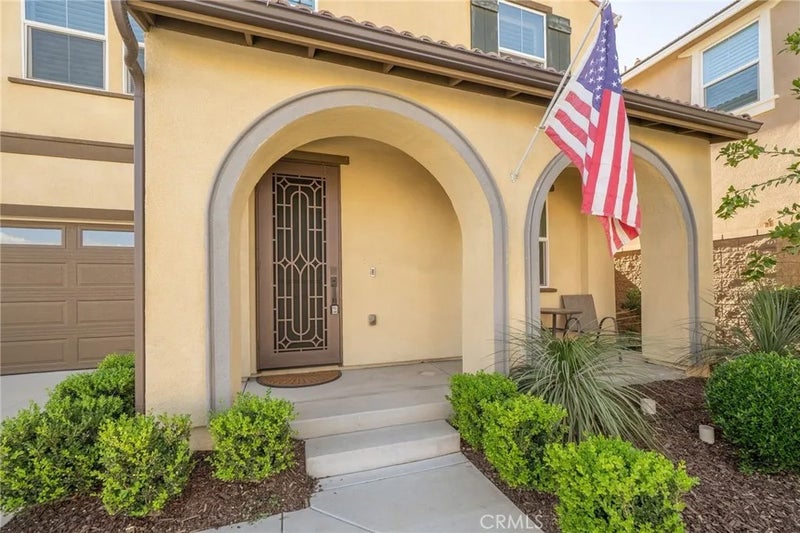 2460 Yellowstone Way