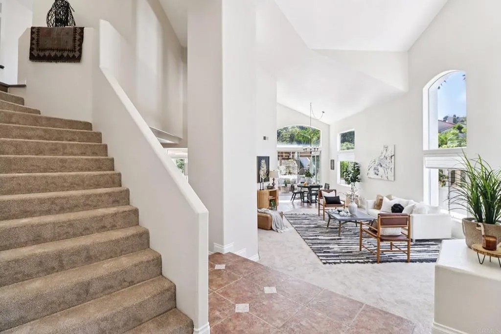 4923 Amador Drive
