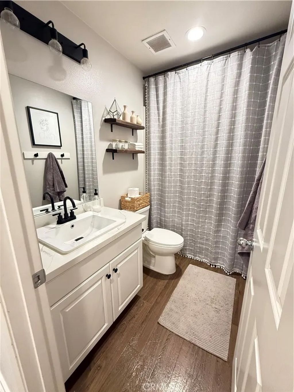 Photo of 15124 Audrey Drive, Lake Elsinore, CA 92530 (MLS # IG26121861)