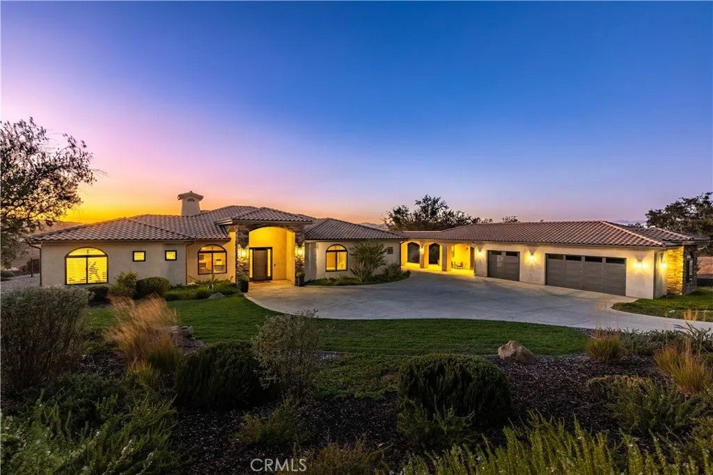 1110 Burnt Rock Way