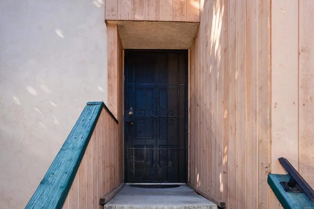 8765 Lake Murray Boulevard