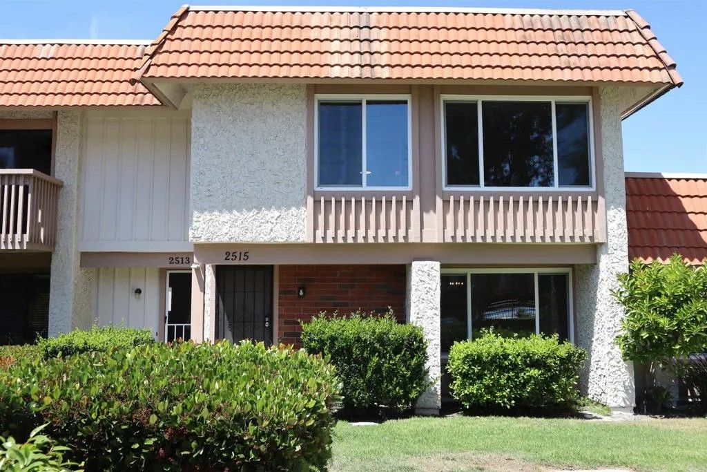 Photo of 2515 Via Esparto, Carlsbad, CA 92010 (MLS # NDP2603865)