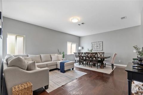 Tiny photo for 28361 Adrienne St, Murrieta, CA 92563 (MLS # SW25244131)