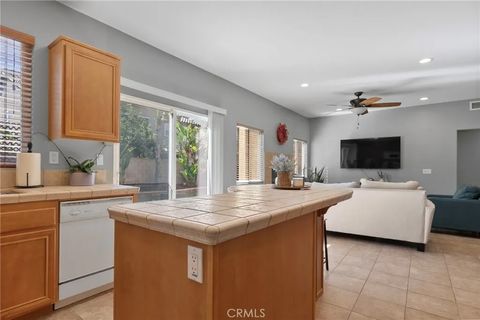 Tiny photo for 28361 Adrienne St, Murrieta, CA 92563 (MLS # SW25244131)