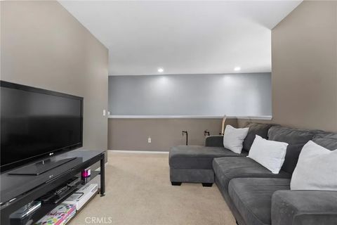 Tiny photo for 28361 Adrienne St, Murrieta, CA 92563 (MLS # SW25244131)