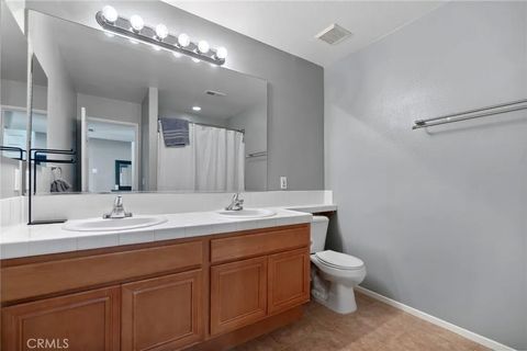 Tiny photo for 28361 Adrienne St, Murrieta, CA 92563 (MLS # SW25244131)