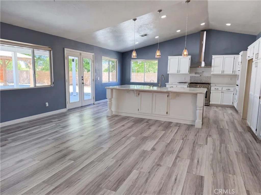 15358 Lookout